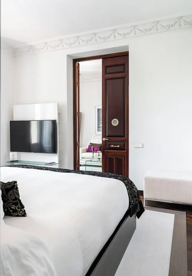 جناح غراند بسريرين كينج، Hospes Puerta de Alcala 1/8