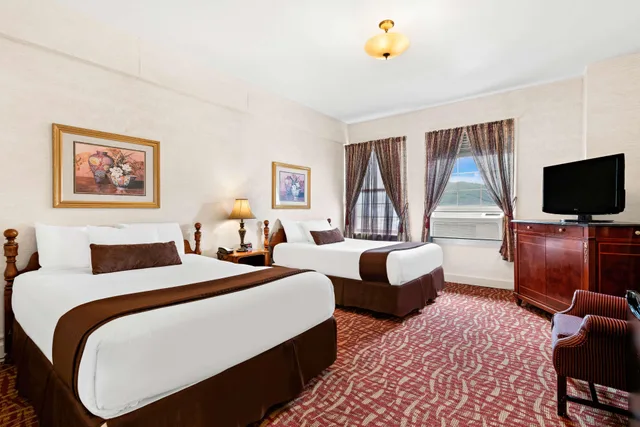 جناح بسريرين كوين، Genetti Hotel SureStay Collection By Best Western 2/7