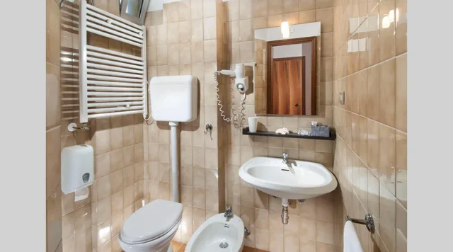 غرفة اقتصادية بسرير مزدوج أو سريرين منفصلين، Hotel Le Querce 4/7