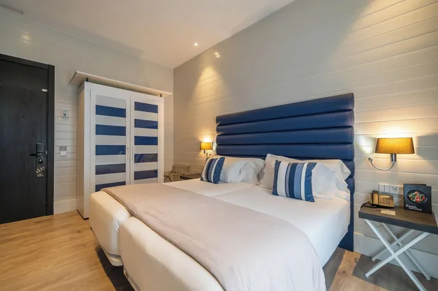 Boutique, Single, Double Bed، Abba San Sebastian Hotel 1/5
