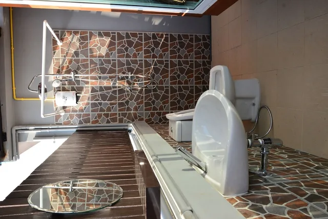Roof Top, Suite, King Bed، Adamaz House 2/2