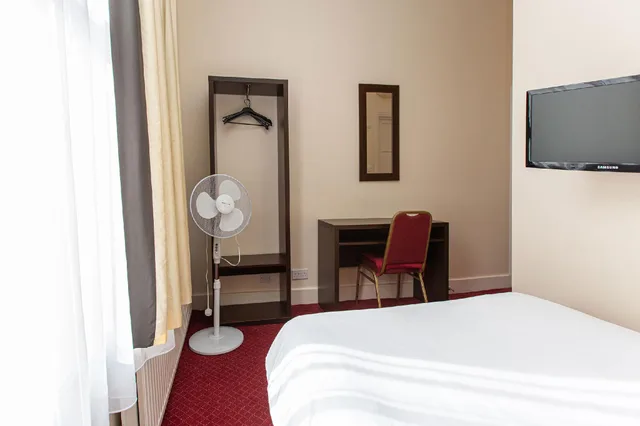 غرفة مفردة، Islington Inn 1/10