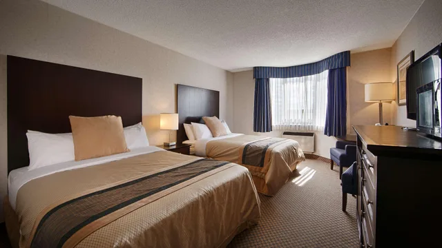 Room, 2 Queen Beds, Best Western Milton 1/6