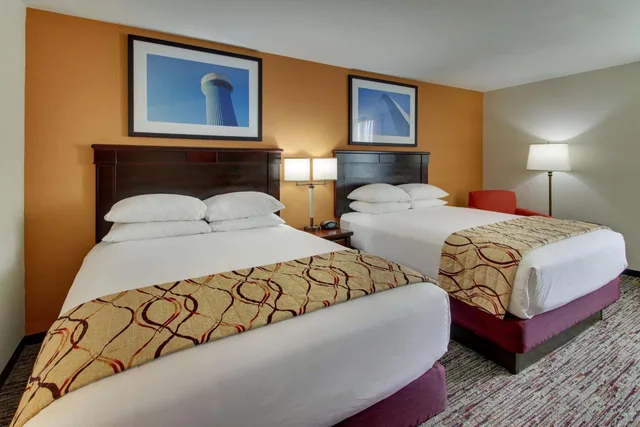 غرفة ديلوكس بسريرين كوين، Pear Tree Inn St Louis Arnold 3/5