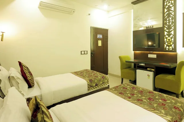 غرفة سوبيريور بسرير كينج، Hotel Taj Inn 9/10