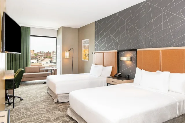 غرفة بسريرين كوين، SpringHill Suites by Marriott Baltimore Downtown Convention Center Area 1/5