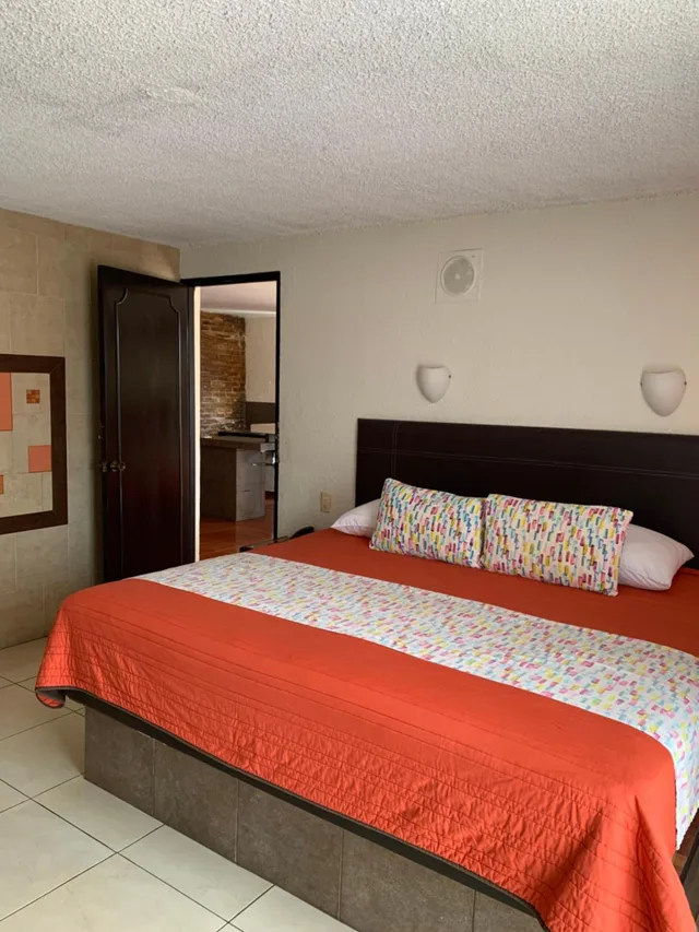 جناح جونيور، VF Villa Florencia Hotel 3/7