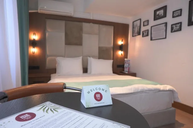 غرفة قياسية بسرير مزدوج، Grand Rue Hotel 8/10