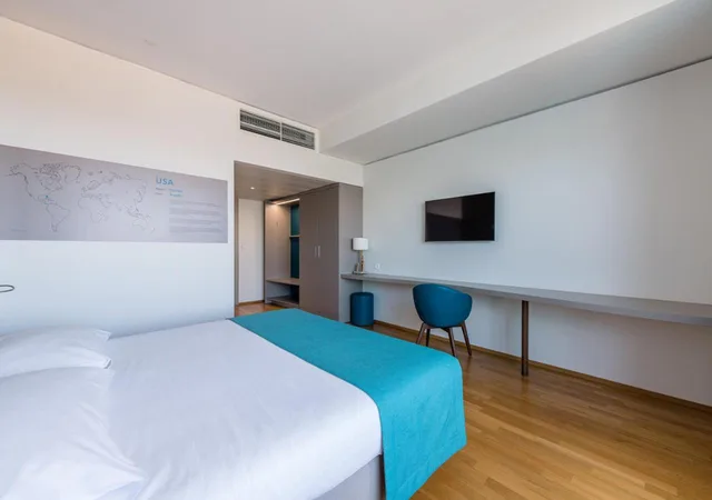 Sky, Large، Aquatis Hotel 2/6