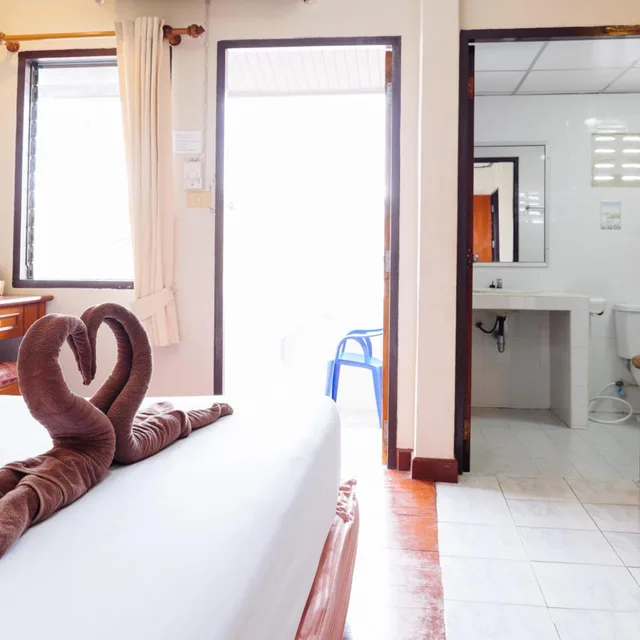 غرفة قياسية بسرير مزدوج، THIPURAI BEACH HOTEL ANNEX 1/10
