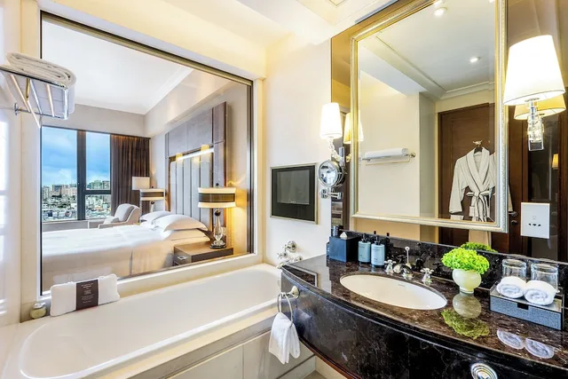 Junior Suite, King Bed, Sofitel Macau at Ponte 16 2/4