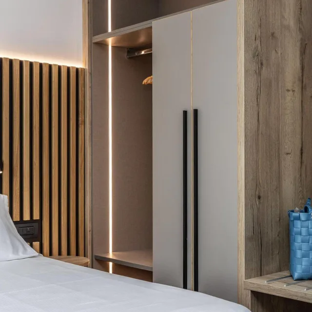 غرفة سوبيريور كبيرة بسرير مزدوج بشرفة، Hotel Garda 7/10