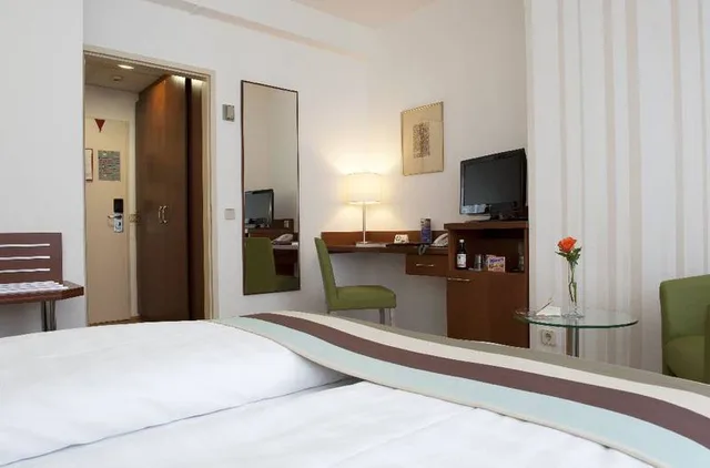 غرفة سوبيريور بسرير مزدوج أو سريرين منفصلين، arte Hotel Wien Stadthalle 1/1
