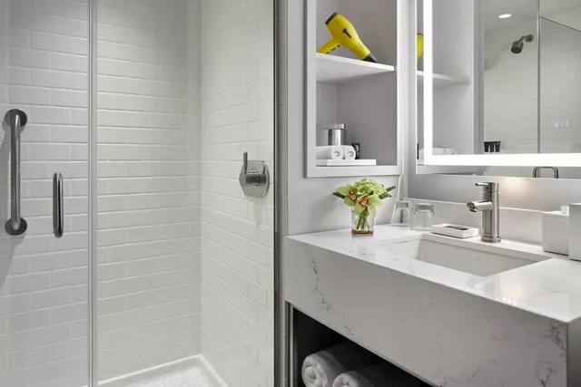 غرفة بسريرين مزدوجين بإطلالة، Hyatt Centric Old Town Alexandria 5/7