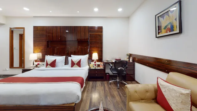 Deluxe, Hotel La New Delhi 1/1