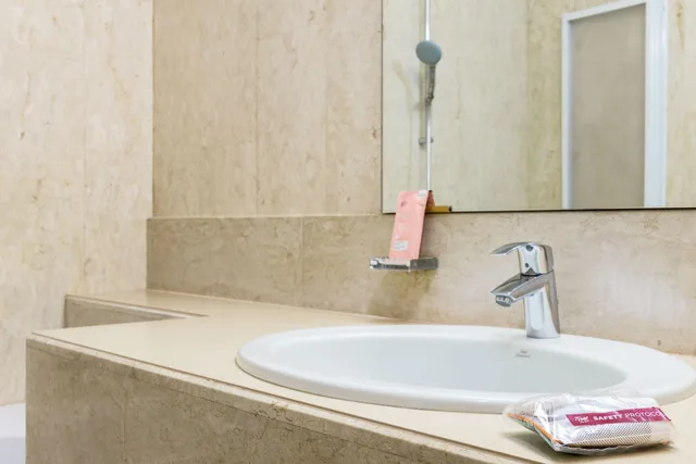 غرفة قياسية بسريرين منفصلين، B&B Hotel Milano Aosta 9/10