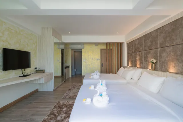 غرفة ديلوكس رباعية، Destinaation Patong Boutique By The Sea 5/10