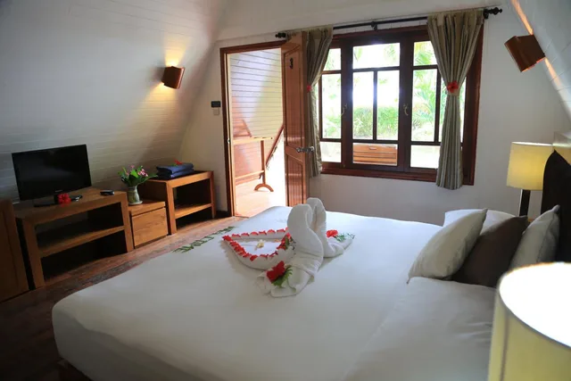 Garden, Chalet, Double Bed، La Digue Island Lodge 2/2