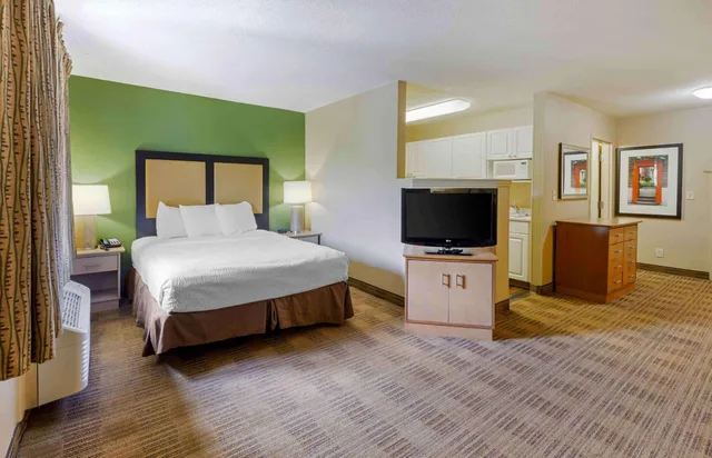 استوديو ديلوكس بسرير كوين، Extended Stay America Raleigh Rtp 4610 Miami Blvd 7/10