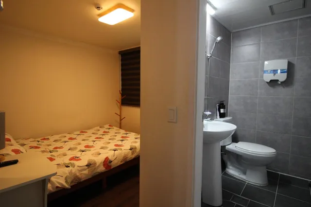 Economy, Double Bed, Bunk Guest House - Hostel 3/3