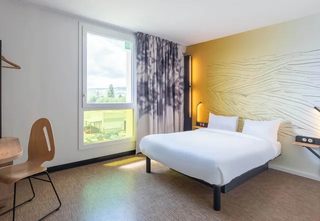 غرفة بسرير مزدوج لذوي الإعاقة، B&B Hotel Villefranche-sur-Saone Sud 1/2