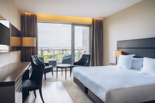 غرفة بإطلالة على الحديقة مفردة بسرير كينج، Iberostar Selection Lagos Algarve 1/5