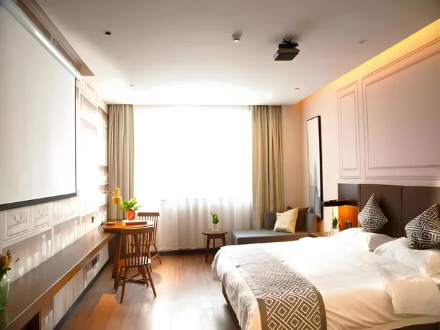 Feature, King Bed, Queen Bed، Gem Hefei Qianshan North Road Phoenix Hotel 1/1