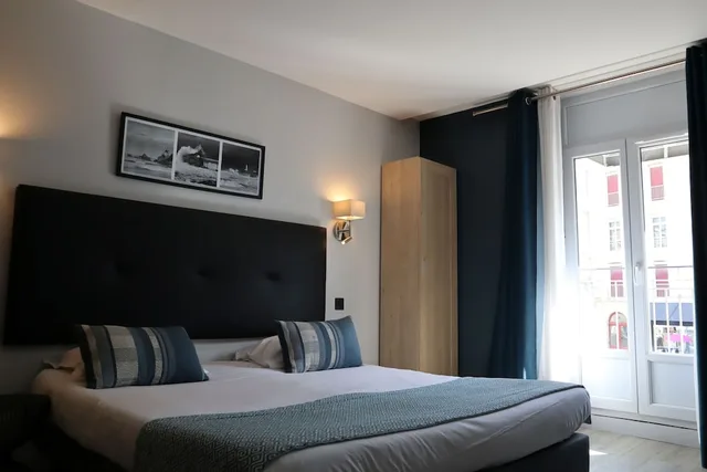 Room, Double Bed, Sea View, No Balcony، Hotel Florida 1/2