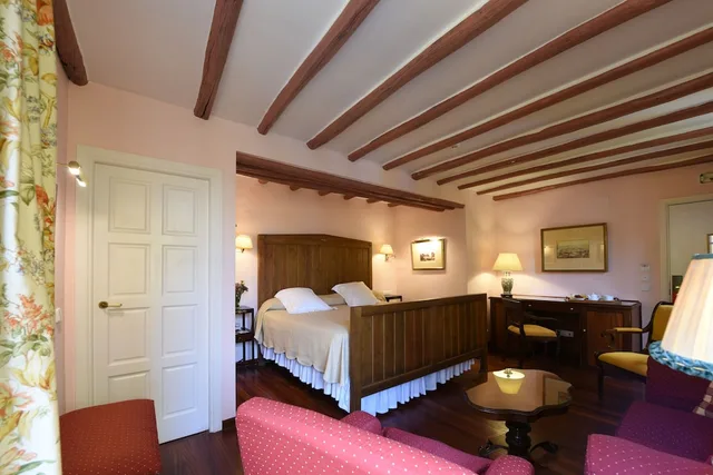Superior Double Room, Las Casas De La Juderia Sevilla 7/10