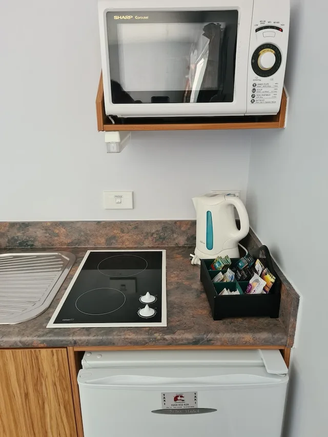 غرفة بسريرين كوين وسريرين منفصلين بغرفتي نوم، Arran Motel 8/10