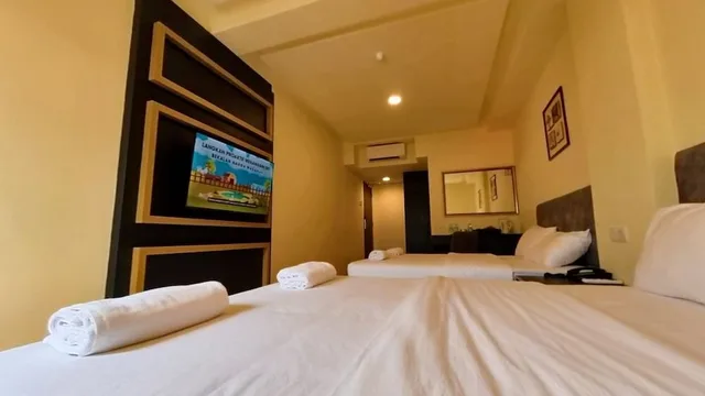غرفة ديلوكس رباعية بسريرين كوين، Bishop Hotel Penang 7/10