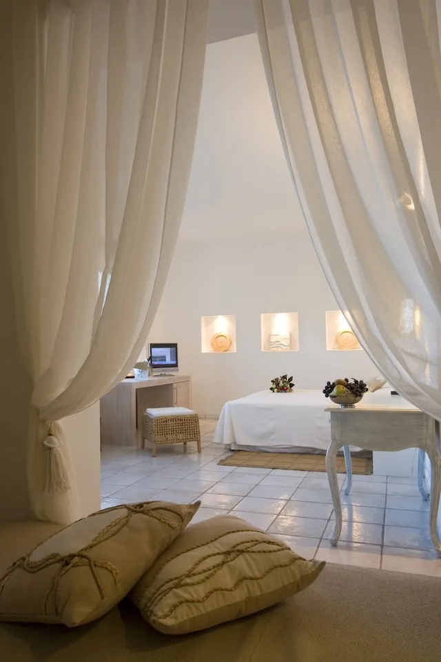 Suite, Single Bed, Sea View, Flamingo Hotel 9/10