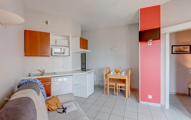 Studio for 2 people, Residence Vacanceole de L'Ocean 2/2