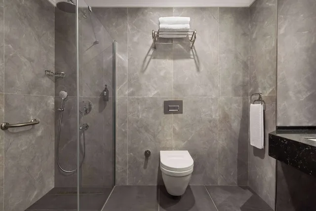 غرفة قياسية بسريرين منفصلين، Ramada Encore by Wyndham Istanbul Sisli 8/8