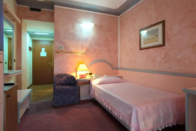 غرفة مفردة، Hotel Grazia Deledda 2/10