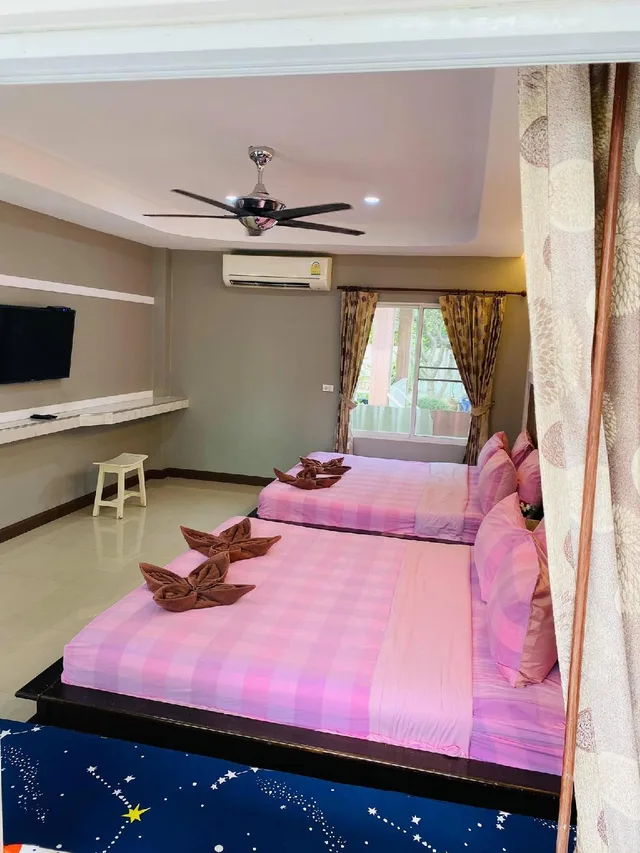 Garden, Family, 2 King Beds، Bee Orchid Pool Villa 2/2