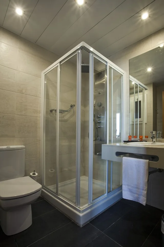 غرفة بشرفة مفردة بسرير فردي، Hotel Horitzo 6/7