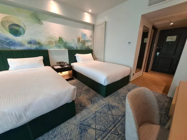 غرفة بريميوم ديلوكس بسريرين مزدوجين، The Heritage Hotel Manila 3/9