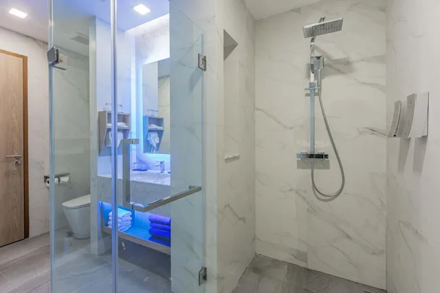 غرفة ديلوكس رباعية، Bluesotel Smart Krabi Aonang Beach Adults Only 10/10