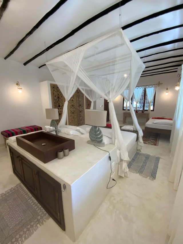 غرفة ثلاثية بإطلالة على المسبح، Alawi Boutique Hotel 1/2