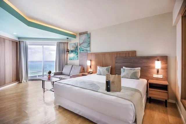 Elite, Club, Suite, King Bed, Ocean View, RIU Palace Antillas - Adults Only - All Inclusive 1/3