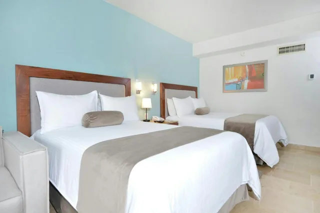 غرفة قياسية بسرير مزدوج، HB Hoteles Xalapa 1/2