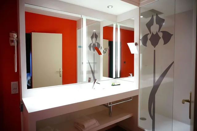 غرفة عائلية بسرير مزدوج وسرير فردي، Hotel de Bourgogne 5/5