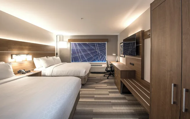جناح بسريرين كوين لذوي الإعاقة، Holiday Inn Express and Suites Phoenix North Happy Valley an IHG Hotel 1/1