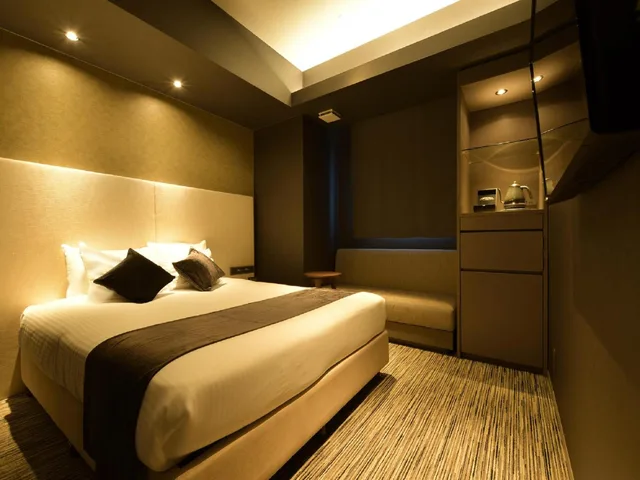 غرفة تنفيذية بسرير مزدوج مع دخول صالة النادي، Hotel Aqua Citta Naha by WBF 2/10