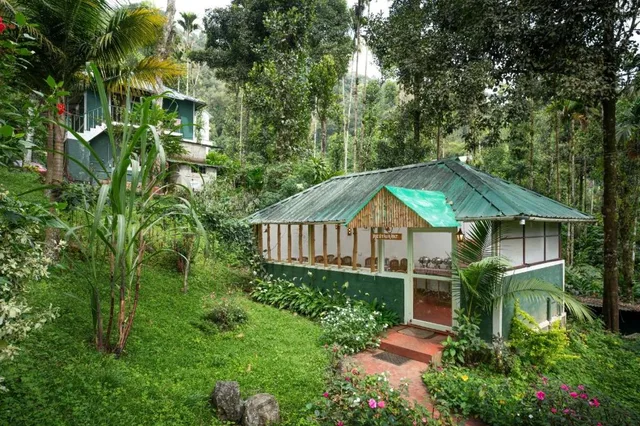 BLUE BELLS VALLEY RESORT، مونار 47/55