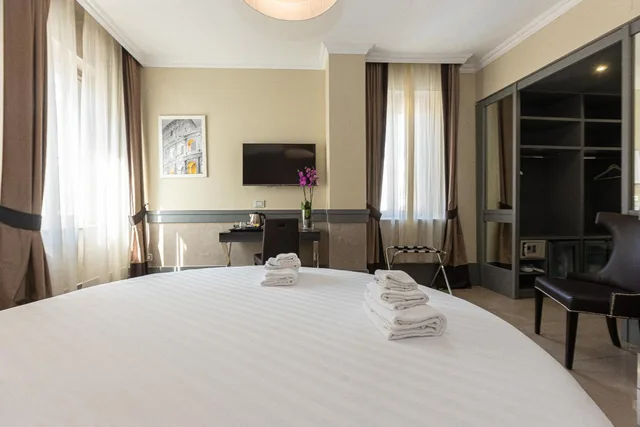 غرفة ديلوكس بسرير كينج، Hotel Castellino Roma 3/9