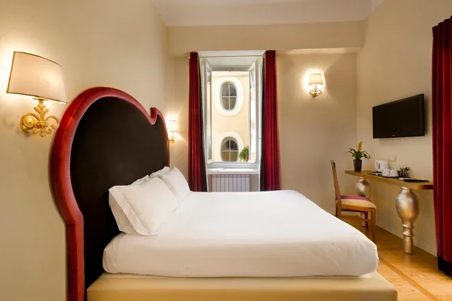 Room, Double Bed, Residenza Frattina 4/5