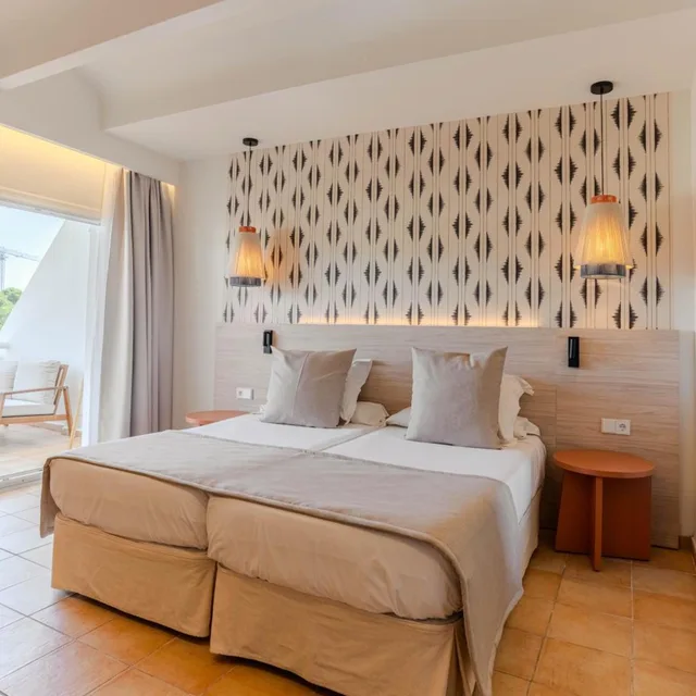 غرفة سوبيريور بسرير مزدوج أو سريرين منفصلين بإطلالة على البحر، Hotel Cala d Or - Adults Only 3/10