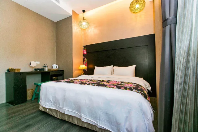 غرفة قياسية بسرير مزدوج، Pokara Resort 2/3